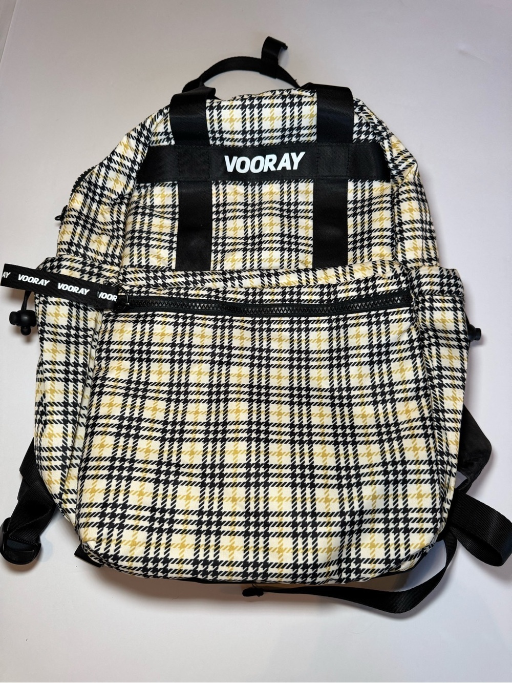 Vooray "The Katie" Cinch Backpack – Yellow & Black Houndstooth Plaid